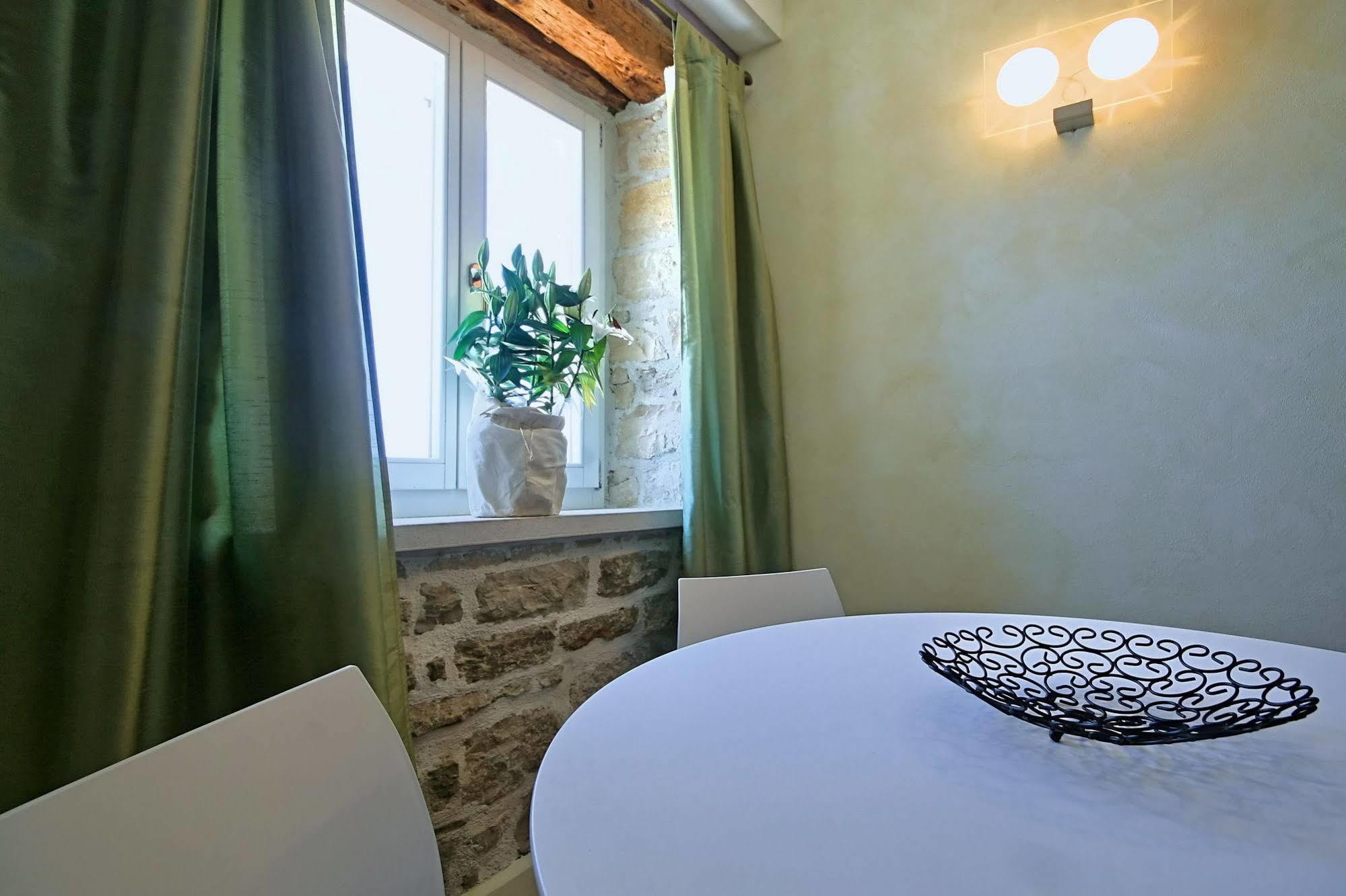 Angelo D'Oro Apartment Monte 로비니 외부 사진
