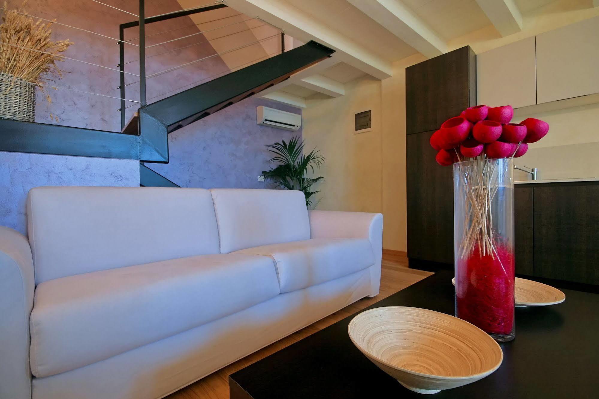 Angelo D'Oro Apartment Monte 로비니 외부 사진
