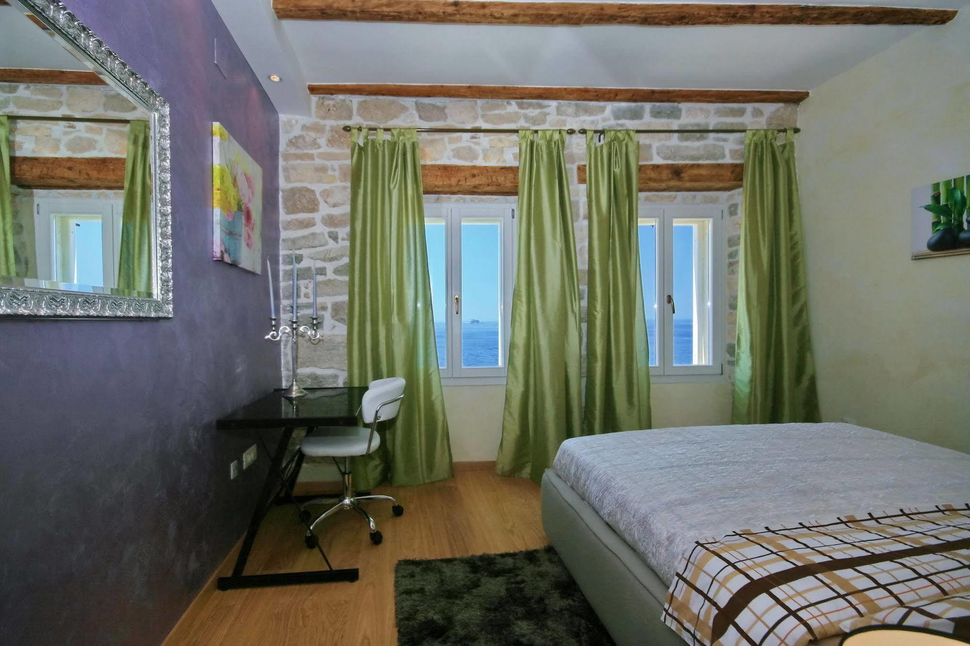 Angelo D'Oro Apartment Monte 로비니 외부 사진